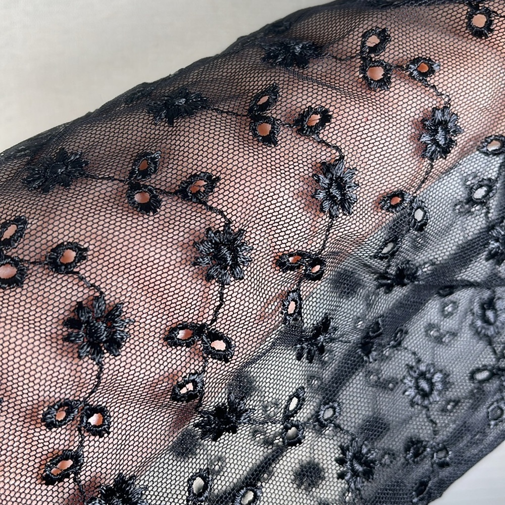 Y2K. Express Embroidered Mesh Lace Top, size: M. - Picture 9 of 9